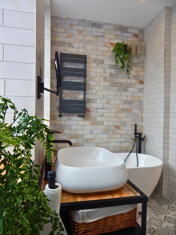 Willa Vip 3Br Grade2 Luxurious Industrial House With Wood Fire, Electric Blinds And Big Cast Iron Windows In The Heart Of The Jq Birmingham Zewnętrze zdjęcie