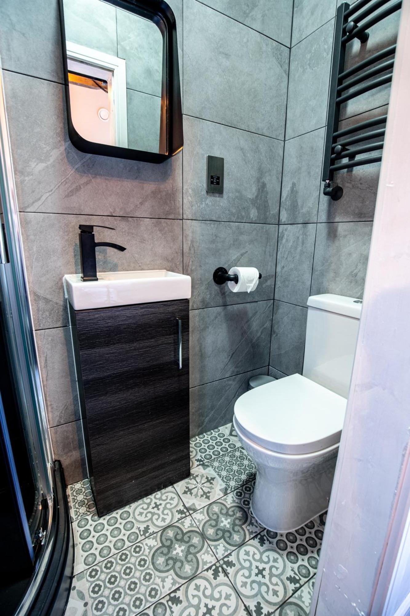 Willa Vip 3Br Grade2 Luxurious Industrial House With Wood Fire, Electric Blinds And Big Cast Iron Windows In The Heart Of The Jq Birmingham Zewnętrze zdjęcie